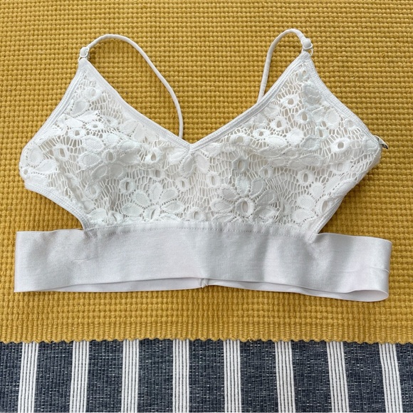 Free People Intimately Ara Textured White Lace Longline Bralette - Picture 8 of 11